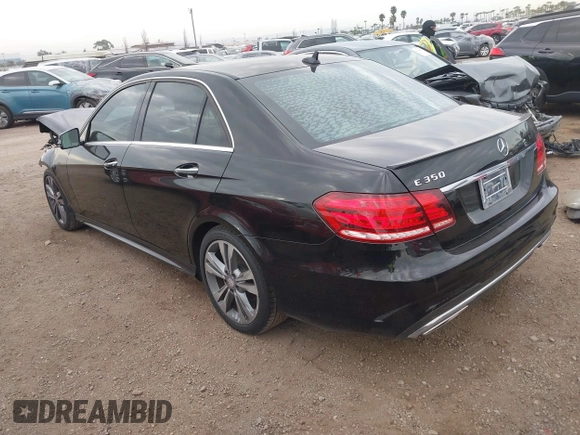 2014 Mercedes-Benz E 350 Sport z VIN WDDHF5KB2EA978715, wystawiony jako IAAI lot #41698539 z przebiegiem 181 285 mil mil oraz . Historia ofert i sprzedaży dostępna na DreamBid. Obrazek 3.