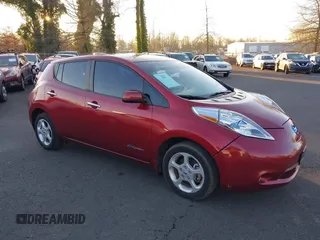2013 Nissan LEAF SV with VIN 1N4AZ0CP8DC402409, listed as a IAAI auction lot 41319897 with 45,796 mi miles and . Bid and sale history available at DreamBid. Image 1.
