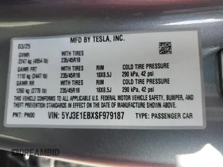 2025 Tesla Model 3 Long Range z VIN 5YJ3E1EBXSF979187, wystawiony jako Copart lot #53171955 z przebiegiem 198 mil mil oraz Szkoda całkowita • Salvage title. Historia ofert i sprzedaży dostępna na DreamBid. Obrazek 14.