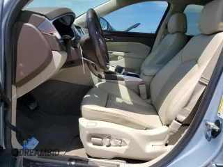 2013 Cadillac SRX Performance Collection with VIN 3GYFNDE37DS535759, listed as a Copart auction lot 52620105 with 92,059 mi miles and Salvage title. Bid and sale history available at DreamBid. Image 7.