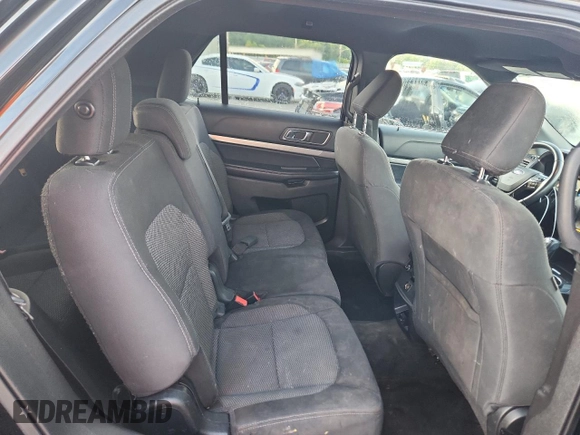 2018 Ford Explorer XLT z VIN 1FM5K7D84JGA30230, wystawiony jako Copart lot #64386095 z przebiegiem 114 596 mil mil oraz Czysty tytuł • Clean title. Historia ofert i sprzedaży dostępna na DreamBid. Obrazek 11.