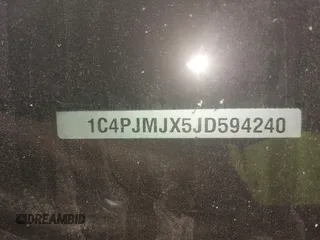2018 Jeep Cherokee Overland with VIN 1C4PJMJX5JD594240, listed as a IAAI auction lot 41285832 with 130,334 mi miles. Bid and sale history available at carsss.com. Image 9.