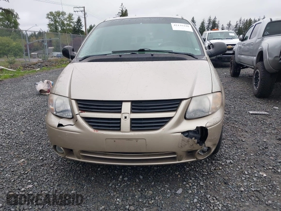 2007 Dodge Grand Caravan SXT with VIN 2D4GP44L57R344920, listed as a IAAI auction lot 42135210 with 154,208 mi miles and . Bid and sale history available at DreamBid. Image 6.