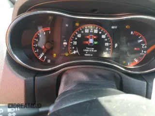 2015 Dodge Durango R/T с VIN 1C4SDJCT2FC892266, выставлен на аукционе Copart как лот 53921295 с пробегом 180 033 миль миль и Списание • Salvage title. История ставок и продаж доступна на DreamBid. Изображение 9.