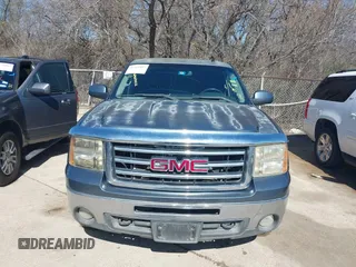2008 GMC Sierra 1500 SLT z VIN 2GTEC13J281338944, wystawiony jako IAAI lot #41761417 z przebiegiem 211 486 mil mil oraz . Historia ofert i sprzedaży dostępna na DreamBid. Obrazek 6.