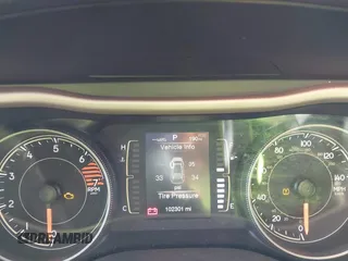 2017 Jeep Cherokee Sport with VIN 1C4PJMAB4HW664474, listed as a IAAI auction lot 41811736 with 102,301 mi miles. Bid and sale history available at carsss.com. Image 7.