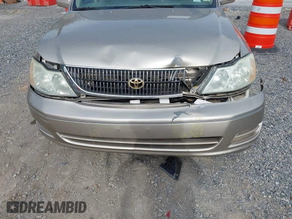 2000 Toyota Avalon XL with VIN 4T1BF28BXYU070808, listed as a IAAI auction lot 42061893 with 228,229 mi miles and . Bid and sale history available at DreamBid. Image 12.