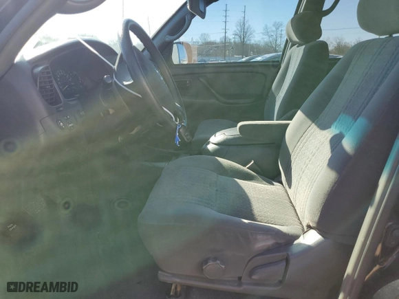 2004 Toyota Tundra SR5 with VIN 5TBDT44184S443012, listed as a Copart auction lot 46493445 with 162,673 mi miles and Salvage Title. Bid and sale history available at carsss.com. Image 7.