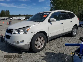 2012 Chevrolet Traverse 1LT z VIN 1GNKVGED1CJ272982, wystawiony jako Copart lot #53964425 z przebiegiem 130 011 mil mil oraz Czysty tytuł • Clean title. Historia ofert i sprzedaży dostępna na DreamBid. Obrazek 1.