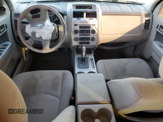 2011 Mercury Mariner с VIN 4M2CN8B76BKJ01102, выставлен на аукционе Copart как лот 88304515 с пробегом 109 684 миль миль и Списание • Salvage title. История ставок и продаж доступна на DreamBid. Изображение 8.