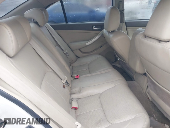 2006 Infiniti G35 with VIN JNKCV51E16M515515, listed as a IAAI auction lot 42246070 with 193,575 mi miles and . Bid and sale history available at DreamBid. Image 8.