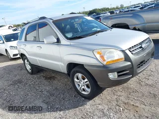 2005 Kia Sportage LX with VIN KNDJF723X57077945, listed as a IAAI auction lot 41431249 with 145,334 mi miles and . Bid and sale history available at carsss.com. Image 1.