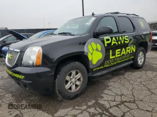 2011 GMC Yukon SLT z VIN 1GKS2CE07BR284839, wystawiony jako Copart lot #59503155 z przebiegiem 141 502 mil mil oraz Czysty tytuł • Clean title. Historia ofert i sprzedaży dostępna na DreamBid. Obrazek 1.