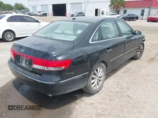 2008 Hyundai Azera GLS with VIN KMHFC46D48A335587, listed as a IAAI auction lot 42092272 with 174,537 mi miles and . Bid and sale history available at DreamBid. Image 4.