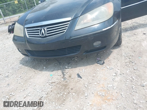 2005 Acura RL z VIN JH4KB16545C018873, wystawiony jako IAAI lot #42423476 z przebiegiem 237 834 mil mil oraz . Historia ofert i sprzedaży dostępna na DreamBid. Obrazek 6.