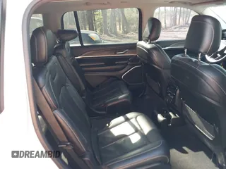 2021 Jeep Grand Cherokee Limited z VIN 1C4RJJBG6M8193198, wystawiony jako IAAI lot #41460646 z przebiegiem 39 557 mil mil oraz . Historia ofert i sprzedaży dostępna na DreamBid. Obrazek 8.