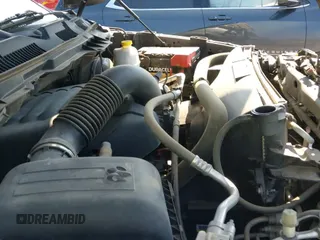 2016 Ram 1500 Rebel z VIN 1C6RR7YT1GS313987, wystawiony jako IAAI lot #42946135 z przebiegiem 117 418 mil mil oraz . Historia ofert i sprzedaży dostępna na DreamBid. Obrazek 19.