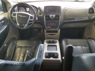 2014 Chrysler Town & Country Touring z VIN 2C4RC1BG5ER133624, wystawiony jako Copart lot #60631225 z przebiegiem 252 765 mil mil oraz Nie do naprawy • Non repairable. Historia ofert i sprzedaży dostępna na DreamBid. Obrazek 8.