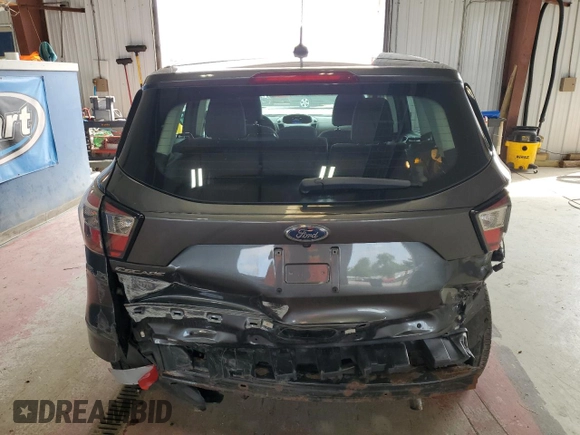 2017 Ford Escape S z VIN 1FMCU0F72HUB39102, wystawiony jako Copart lot #63622825 z przebiegiem 120 760 mil mil oraz Szkoda całkowita • Salvage title. Historia ofert i sprzedaży dostępna na DreamBid. Obrazek 6.