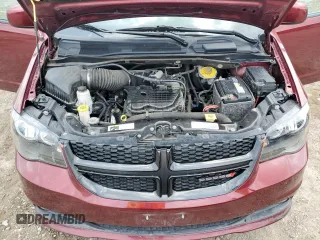 2018 Dodge Grand Caravan SXT z VIN 2C4RDGCG9JR138169, wystawiony jako Copart lot #55029105 z przebiegiem 52 782 mil mil oraz Szkoda całkowita • Salvage title. Historia ofert i sprzedaży dostępna na DreamBid. Obrazek 12.