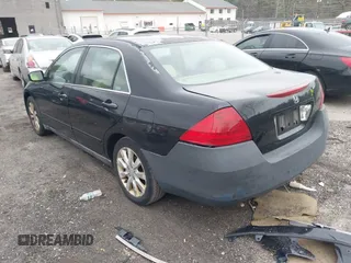 2006 Honda Accord LX with VIN 1HGCM66336A066357, listed as a IAAI auction lot 42071366 with 248,780 mi miles and . Bid and sale history available at DreamBid. Image 3.