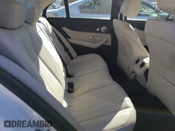 2017 Mercedes-Benz E-Class E 300 Luxury with VIN WDDZF4KB9HA148204, listed as a Copart auction lot 42724813 with 22,457 mi miles. Bid and sale history available at carsss.com. Image 10.