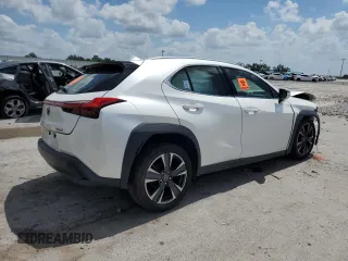 2020 Lexus UX 200 with VIN JTHP3JBH9L2029521, listed as a Copart auction lot 51378295 with 83,472 mi miles and Salvage title. Bid and sale history available at DreamBid. Image 3.