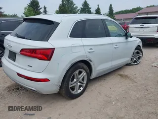 2019 Audi Q5 Premium with VIN WA1ANAFY1K2112834, listed as a IAAI auction lot 42443822 with 98,579 mi miles and . Bid and sale history available at DreamBid. Image 4.