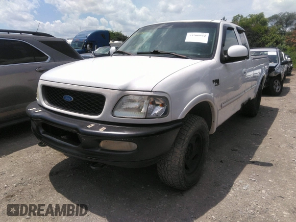 1997 Ford F-150 XL с VIN 1FTDX18W8VNB58690, выставлен на аукционе IAAI как лот 33200942 с пробегом 234 870 миль миль и . История ставок и продаж доступна на DreamBid. Изображение 2.