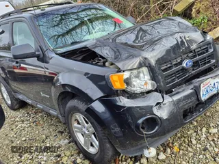 2011 Ford Escape Hybrid с VIN 1FMCU5K36BKB54964, выставлен на аукционе Copart как лот 82873554 с пробегом Не указан миль и Списание • Salvage title. История ставок и продаж доступна на DreamBid. Изображение 4.