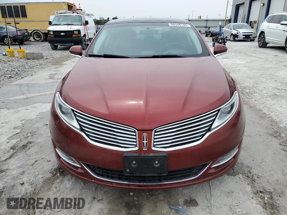 2014 Lincoln MKZ with VIN 3LN6L2G98ER829998, listed as a Copart auction lot 56548145 with 88,050 mi miles and Salvage title. Bid and sale history available at DreamBid. Image 5.