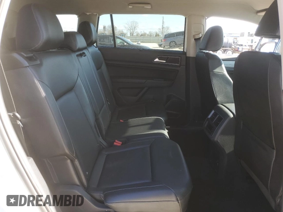 2019 Volkswagen Atlas SE with VIN 1V2DR2CA0KC506970, listed as a Copart auction lot 43839485 with 137,618 mi miles and Clean title. Bid and sale history available at DreamBid. Image 12.