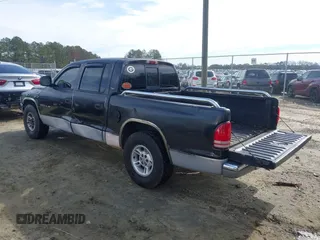 2000 Dodge Dakota Sport with VIN 1B7GL2AX8YS790208, listed as a IAAI auction lot 41613640 with 365,198 mi miles and . Bid and sale history available at DreamBid. Image 3.