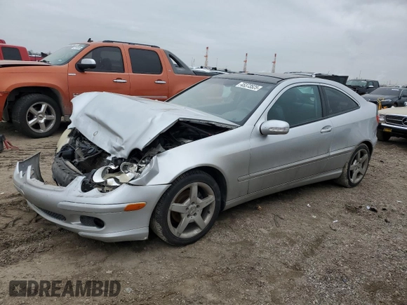 2004 Mercedes-Benz C 230 Kompressor z VIN WDBRN40J64A618916, wystawiony jako Copart lot #45373525 z przebiegiem 139 917 mil mil oraz Szkoda całkowita • Salvage title. Historia ofert i sprzedaży dostępna na DreamBid. Obrazek 1.