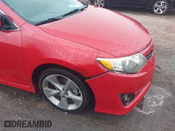 2014 Toyota Camry L with VIN 4T1BF1FK8EU842134, listed as a IAAI auction lot 41500515 with 147,156 mi miles. Bid and sale history available at carsss.com. Image 21.