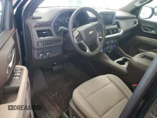 2023 Chevrolet Tahoe LS z VIN 1GNSCMKD5PR356819, wystawiony jako Copart lot #52676795 z przebiegiem 5 624 mil mil oraz Szkoda całkowita • Salvage title. Historia ofert i sprzedaży dostępna na DreamBid. Obrazek 8.