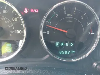 2015 Jeep Wrangler Unlimited Sahara with VIN 1C4BJWEG4FL677879, listed as a IAAI auction lot 42676097 with 85,821 mi miles and . Bid and sale history available at DreamBid. Image 15.