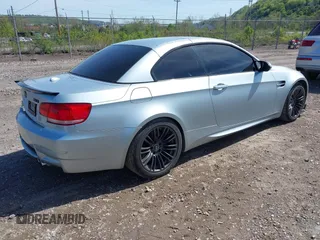 2008 BMW 3 Series M3 with VIN WBSWL93518P330402, listed as a IAAI auction lot 42165825 with 53,531 mi miles and . Bid and sale history available at carsss.com. Image 4.