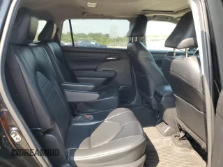 2022 Toyota Highlander XLE with VIN 5TDGZRBH6NS567328, listed as a Copart auction lot 66147185 with 205,654 mi miles and Clean title. Bid and sale history available at DreamBid. Image 11.