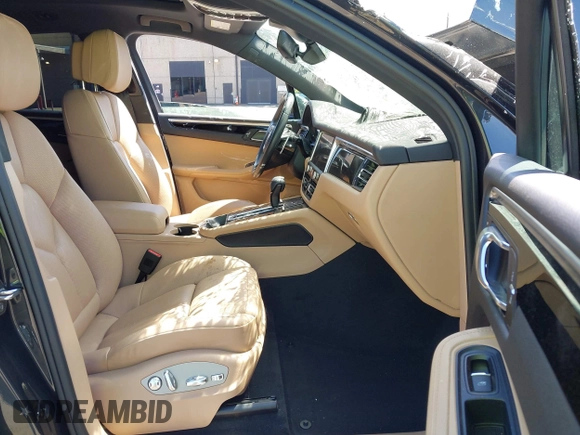 2022 Porsche Macan S z VIN WP1AG2A53NLB21728, wystawiony jako IAAI lot #42181697 z przebiegiem 30 363 mil mil oraz . Historia ofert i sprzedaży dostępna na DreamBid. Obrazek 5.