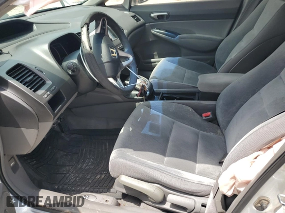 2009 Honda Civic LX z VIN 2HGFA16569H303861, wystawiony jako Copart lot #53148385 z przebiegiem 164 179 mil mil oraz Szkoda całkowita • Salvage title. Historia ofert i sprzedaży dostępna na DreamBid. Obrazek 7.