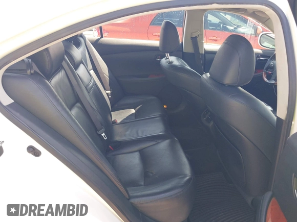 2007 Lexus ES 350 with VIN JTHBJ46G572015981, listed as a IAAI auction lot 42052814 with 273,073 mi miles. Bid and sale history available at carsss.com. Image 8.