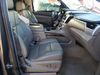 2015 GMC Yukon SLT with VIN 1GKS1BKC8FR664001, listed as a Copart auction lot 84391784 with 0 mi miles and Salvage Title. Bid and sale history available at carsss.com. Image 7.