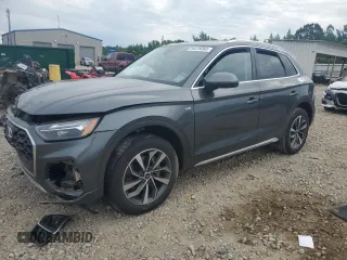 2023 Audi Q5 S line Premium Plus z VIN WA1EAAFY2P2124768, wystawiony jako Copart lot #56229365 z przebiegiem Nie podano mil oraz Szkody całkowita. Historia ofert i sprzedaży dostępna na DreamBid. Obrazek 1.