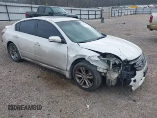 2012 Nissan Altima 3.5 SR with VIN 1N4BL2AP3CC153889, listed as a IAAI auction lot 41781358 with 262,689 mi miles. Bid and sale history available at carsss.com. Image 1.