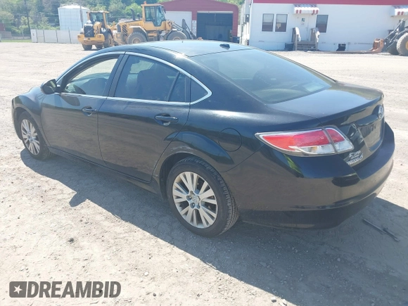 2009 Mazda 6 i Touring with VIN 1YVHP82A395M16573, listed as a IAAI auction lot 42122769 with 137,763 mi miles and . Bid and sale history available at carsss.com. Image 3.