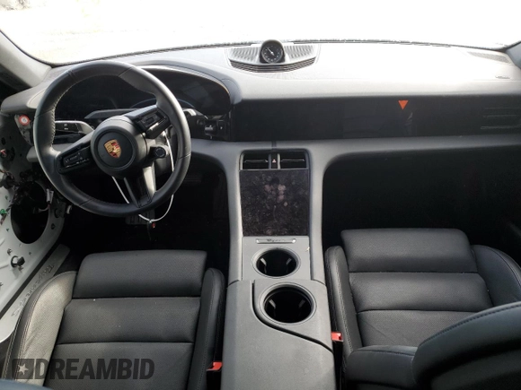 2021 Porsche Taycan 4S z VIN WP0AB2Y14MSA42272, wystawiony jako Copart lot #38038033 z przebiegiem 8 041 mil mil oraz . Historia ofert i sprzedaży dostępna na DreamBid. Obrazek 8.