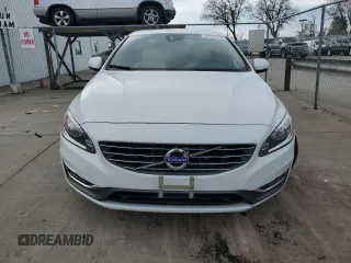 2015 Volvo S60 T5 Drive-E Platinum with VIN YV140MFD7F2301858, listed as a Copart auction lot 44586105 with 50,575 mi miles and Salvage Title. Bid and sale history available at carsss.com. Image 5.