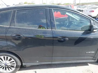 2018 Ford C-Max SE with VIN 1FADP5AU9JL103709, listed as a IAAI auction lot 41811411 with 154,884 mi miles. Bid and sale history available at carsss.com. Image 13.