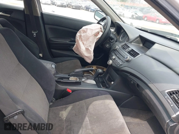 2008 Honda Accord LX z VIN 1HGCP26388A037276, wystawiony jako IAAI lot #41907664 z przebiegiem Nie podano mil oraz . Historia ofert i sprzedaży dostępna na DreamBid. Obrazek 5.